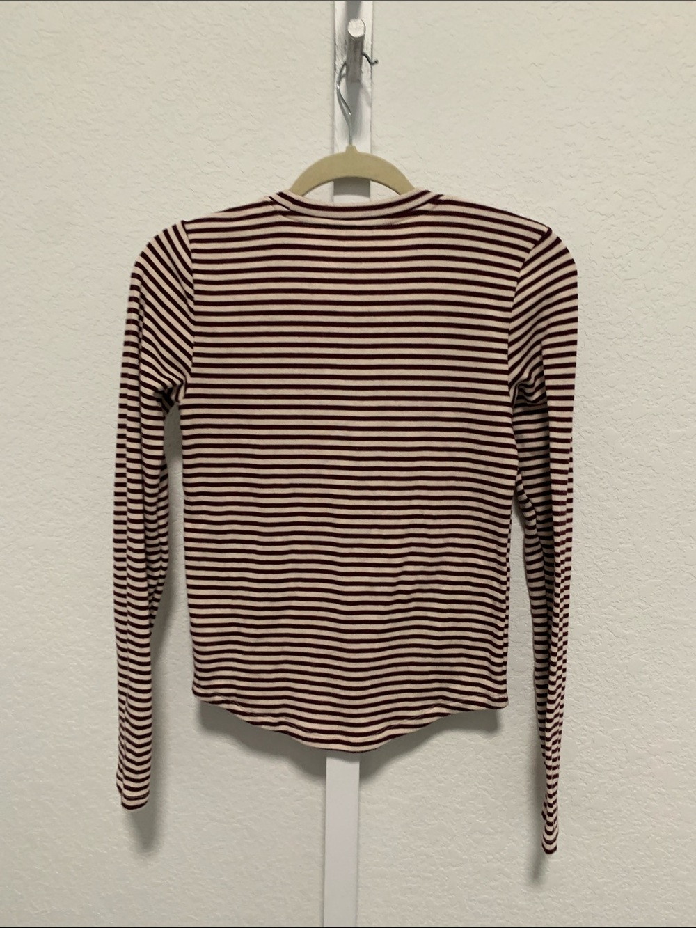 American Eagle Dark Purple Cream Striped Long Sleeve Crewneck Top - Picture 5 of 8